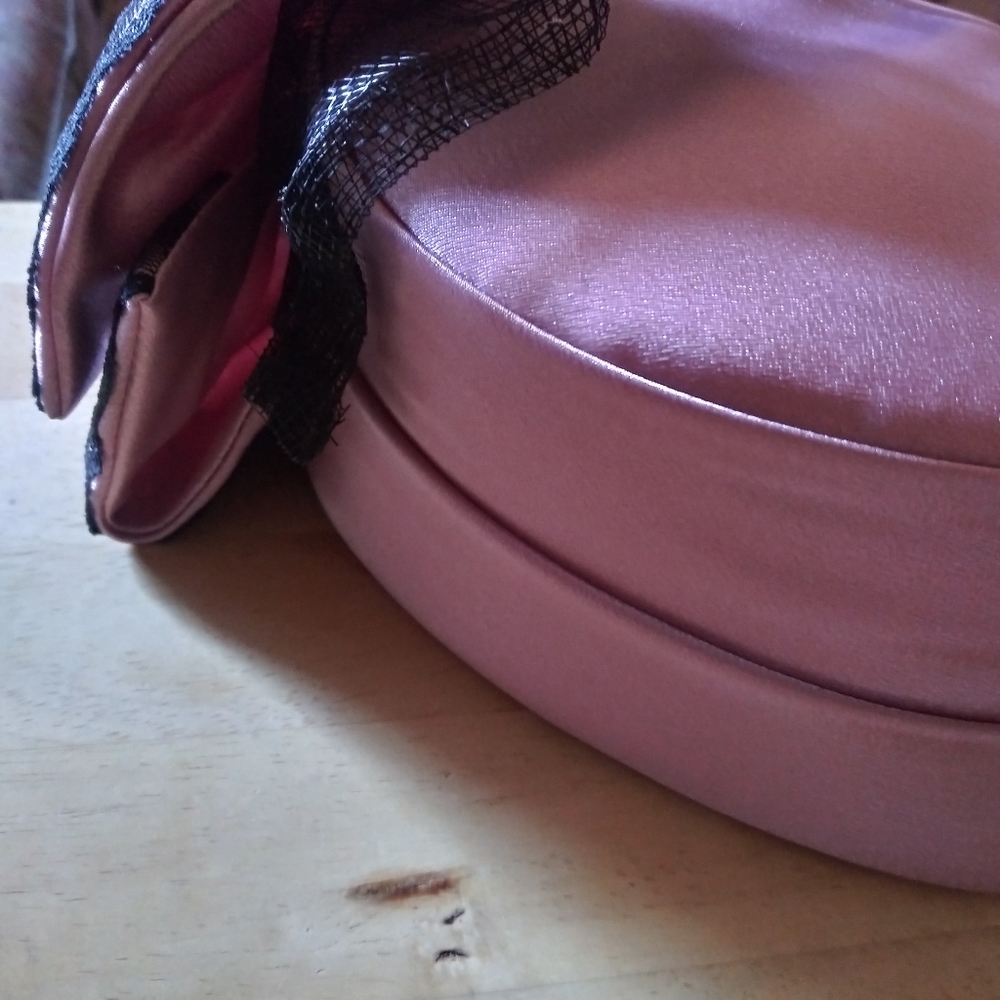 VINTAGR3 PIECES WOW!!!!MAXIE 3 pieces. skirt with matching hat - Picture 8 of 12